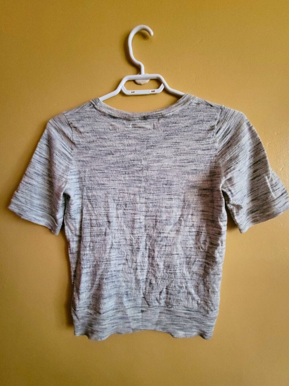 Max Studio Gray Space Dye 100% Extrafine Merino Wool Short Sleeve Sweater Tee M